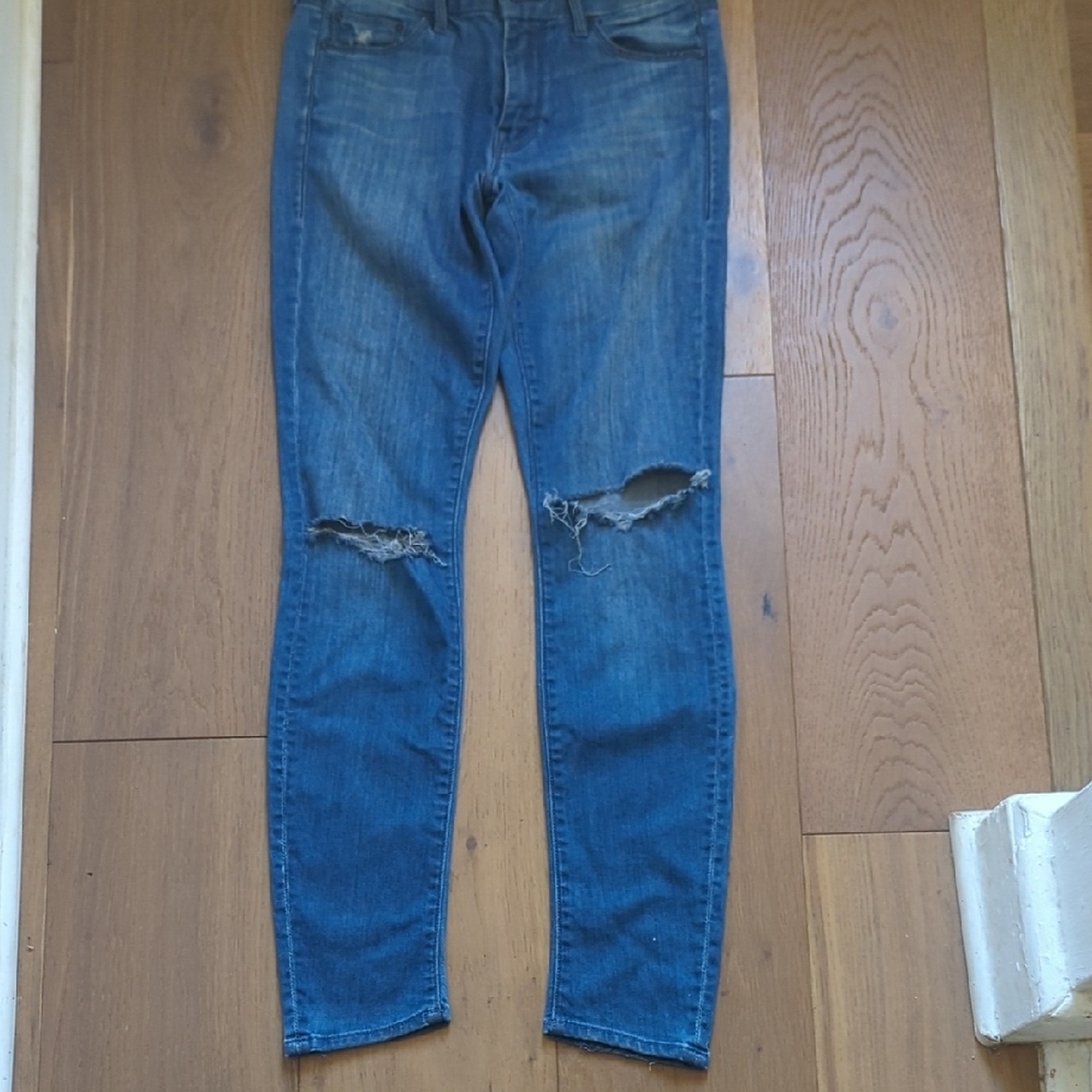 Blue Skinny Jeans with Distressed Knees